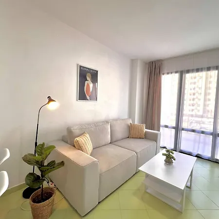 The Mint By Adriatic Living דירה